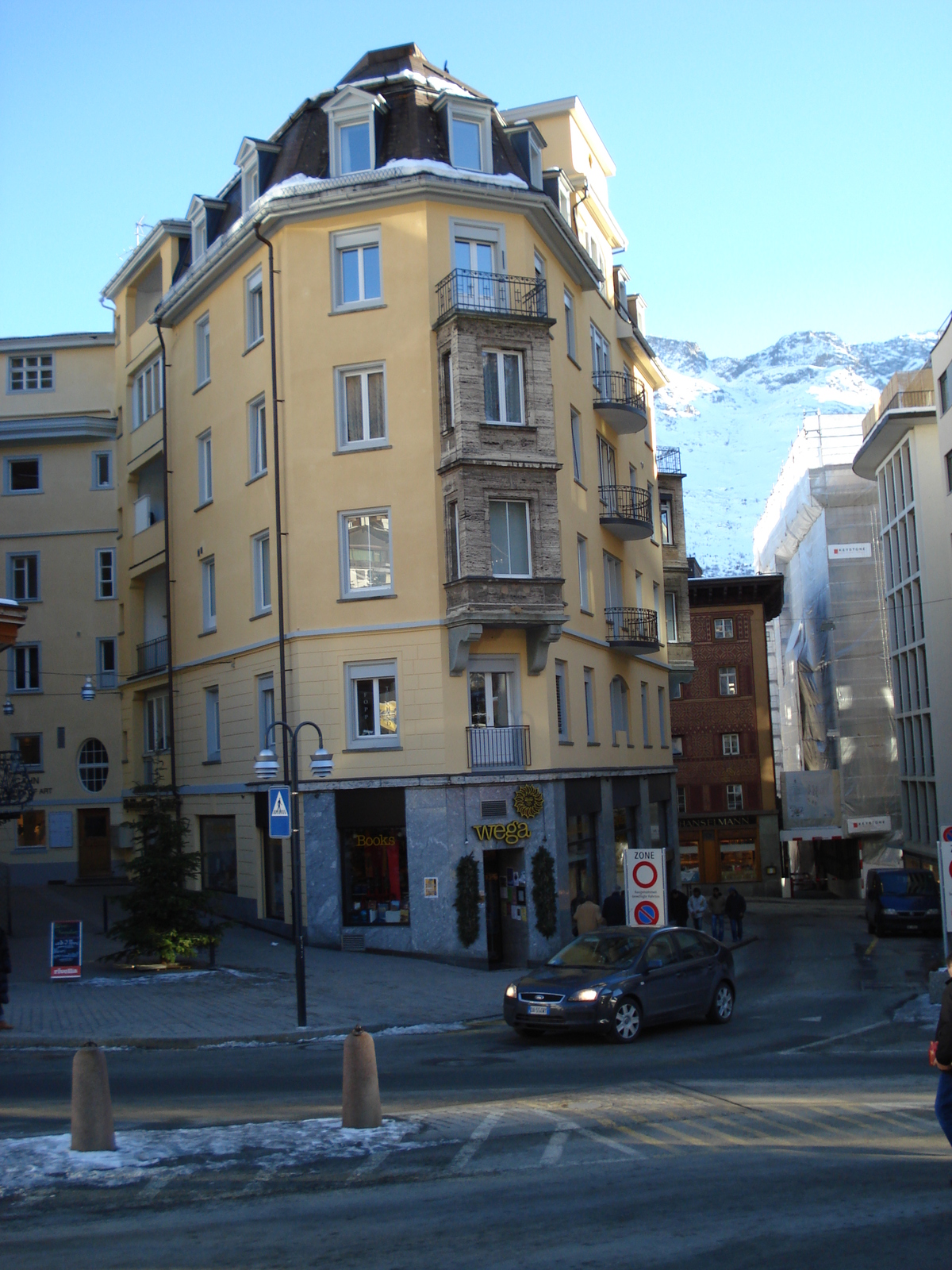 Picture Swiss St Moritz 2007-01 45 - Perspective St Moritz