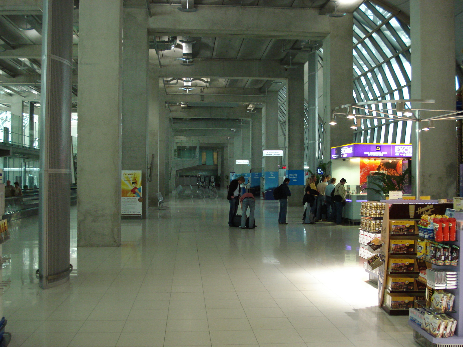 Picture Thailand Bangkok Suvarnabhumi Airport 2007-02 48 - Perspective Suvarnabhumi Airport