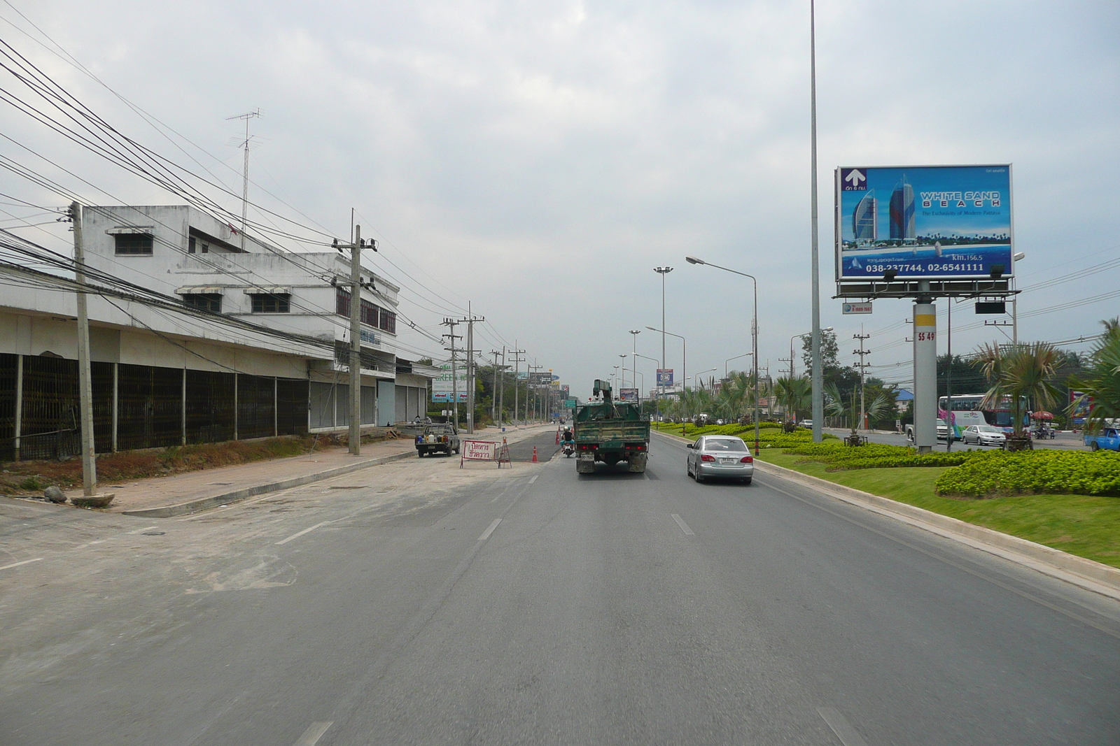 Picture Thailand Chonburi Sukhumvit road 2008-01 36 - View Sukhumvit road