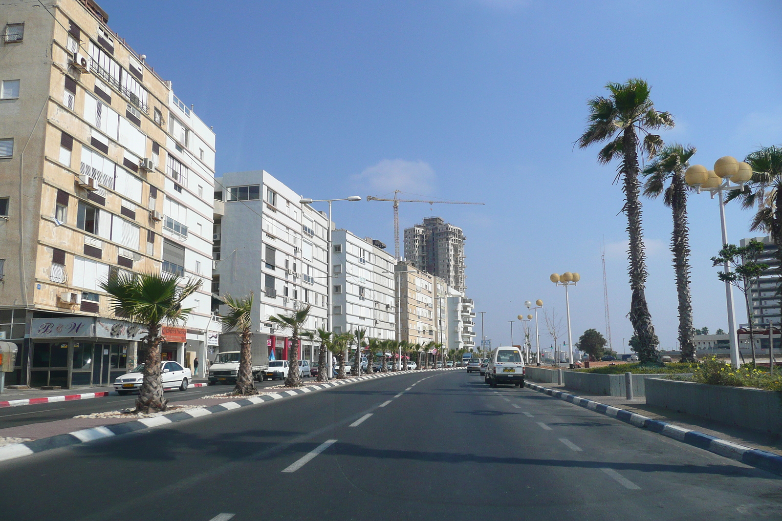 Picture Israel Bat Yam 2007-06 25 - Flight Bat Yam