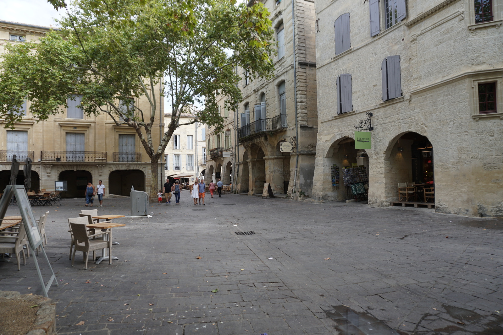 Picture France Uzes 2017-08 114 - Perspective Uzes