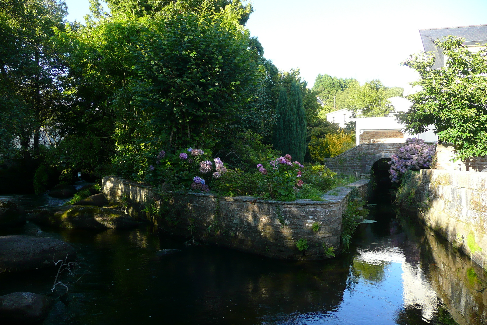 Picture France Pont Aven 2008-07 30 - Photographer Pont Aven