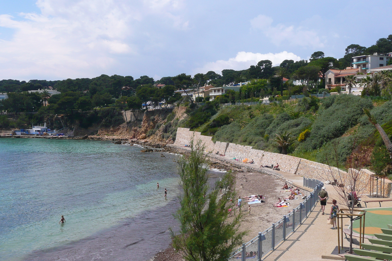 Picture France Sanary 2008-06 23 - Car Rental Sanary