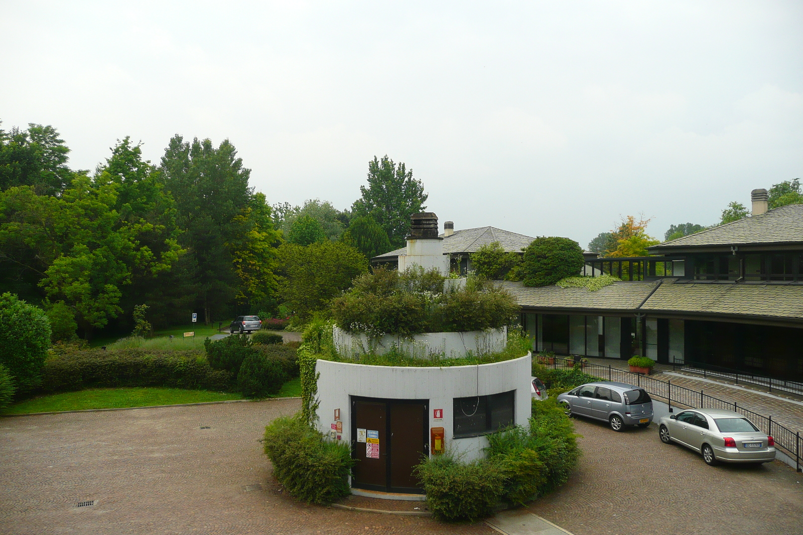 Picture Italy Milan Country Hotel Borromeo 2008-06 1 - Sight Country Hotel Borromeo