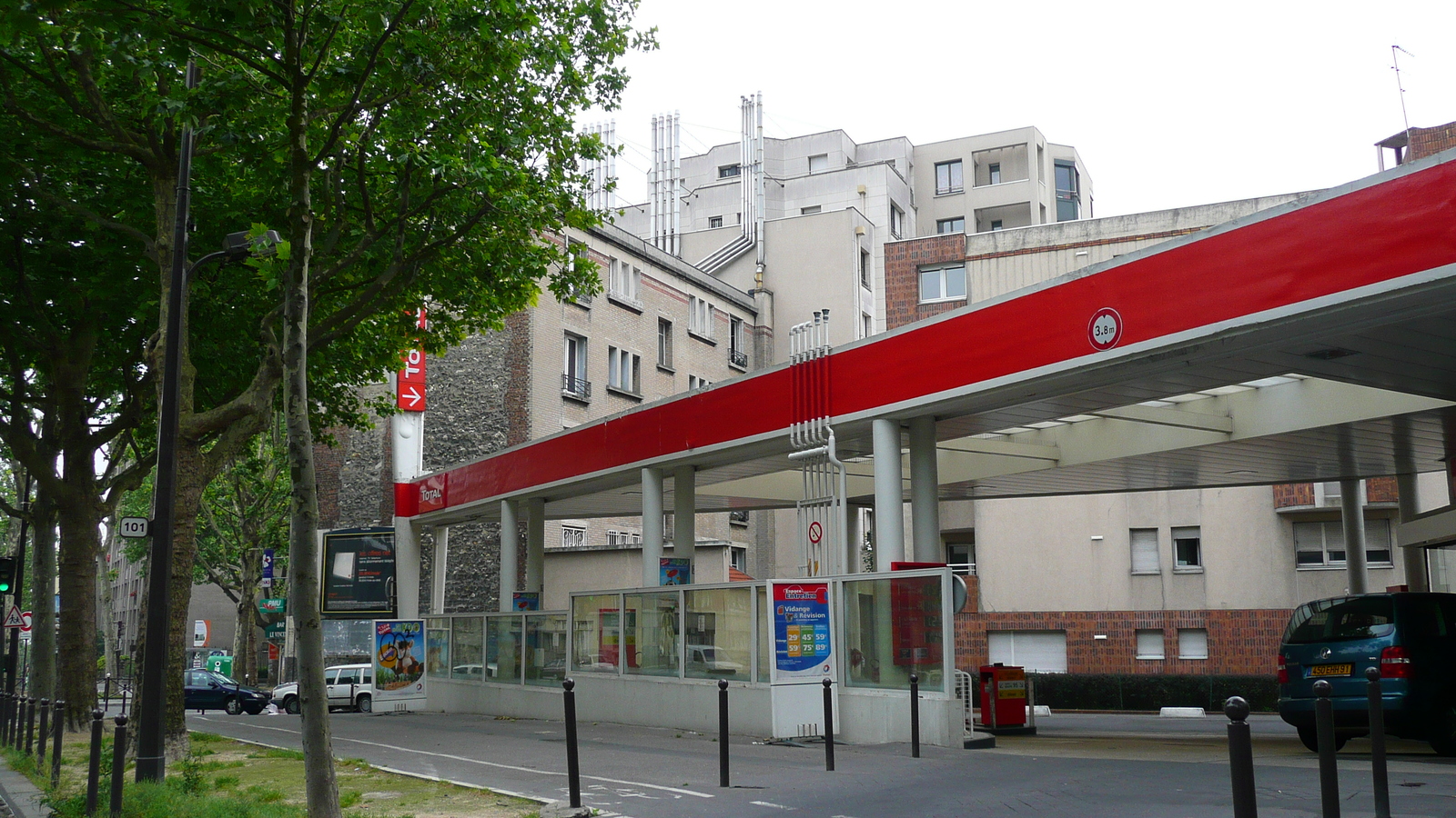 Picture France Paris Around Paris east 2007-06 2 - Perspective Around Paris east