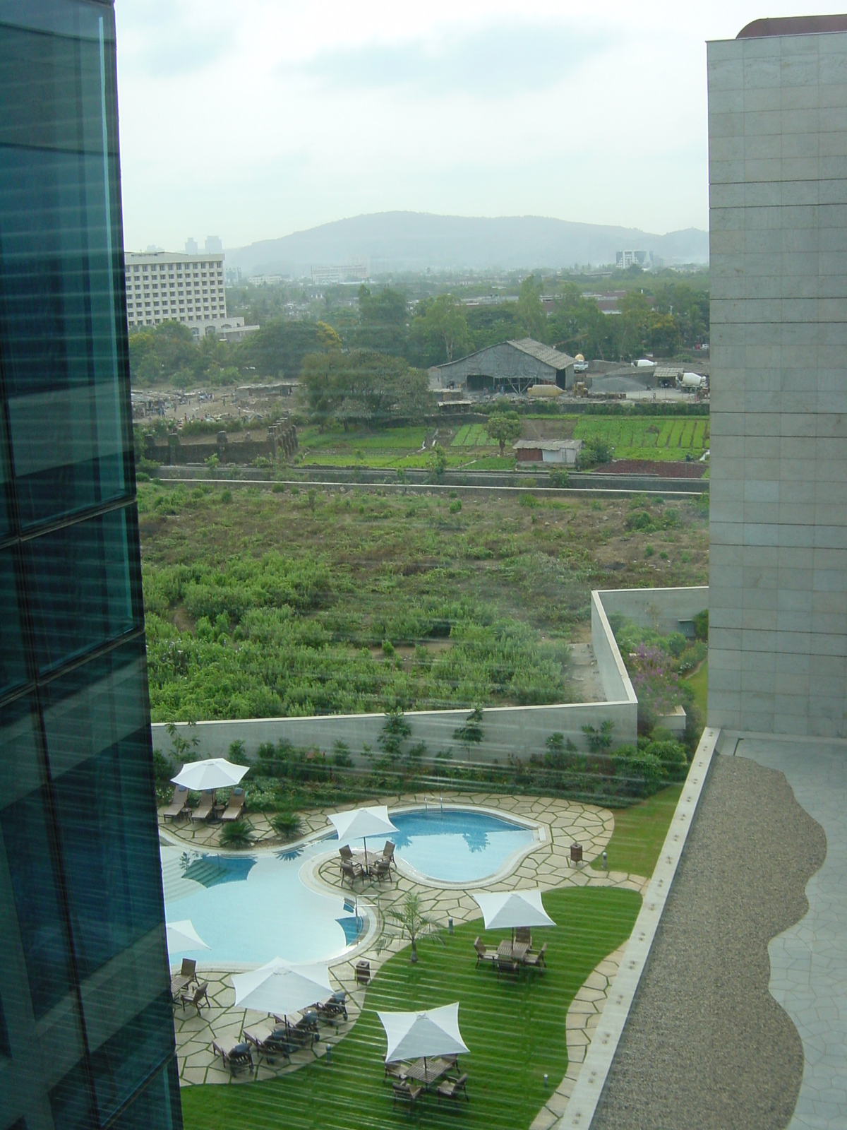 Picture India Mumbai Hyatt hotel 2003-05 12 - Travels Hyatt hotel