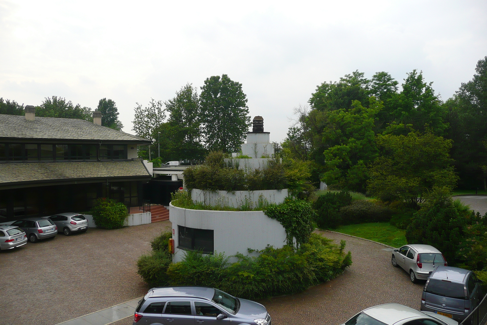 Picture Italy Milan Country Hotel Borromeo 2008-06 48 - Tourist Attraction Country Hotel Borromeo