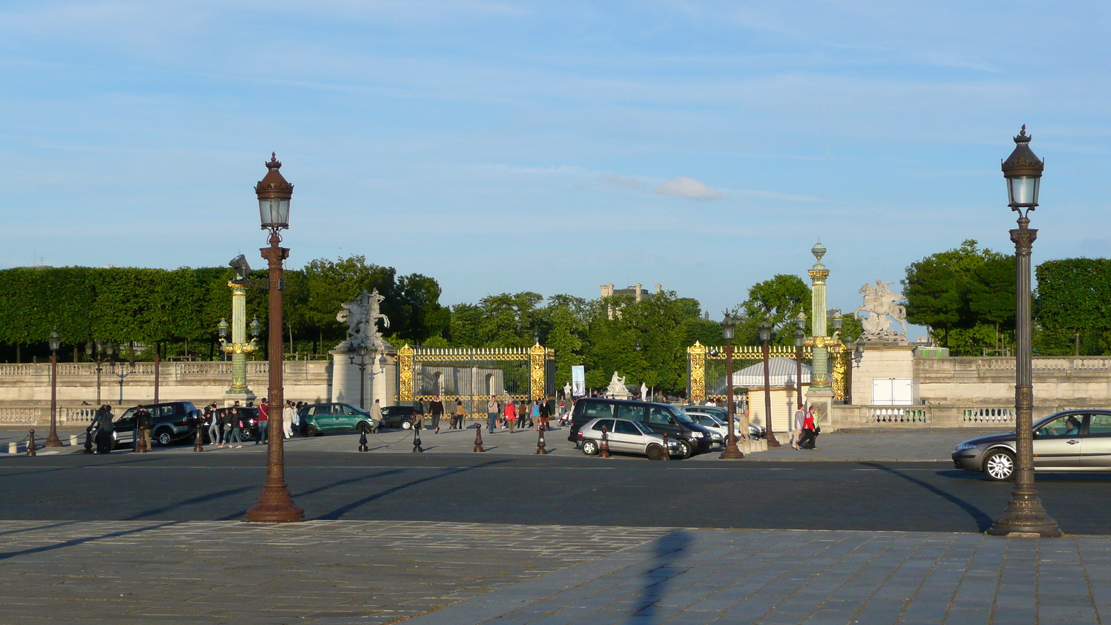 Picture France Paris La Concorde 2007-04 22 - Perspective La Concorde