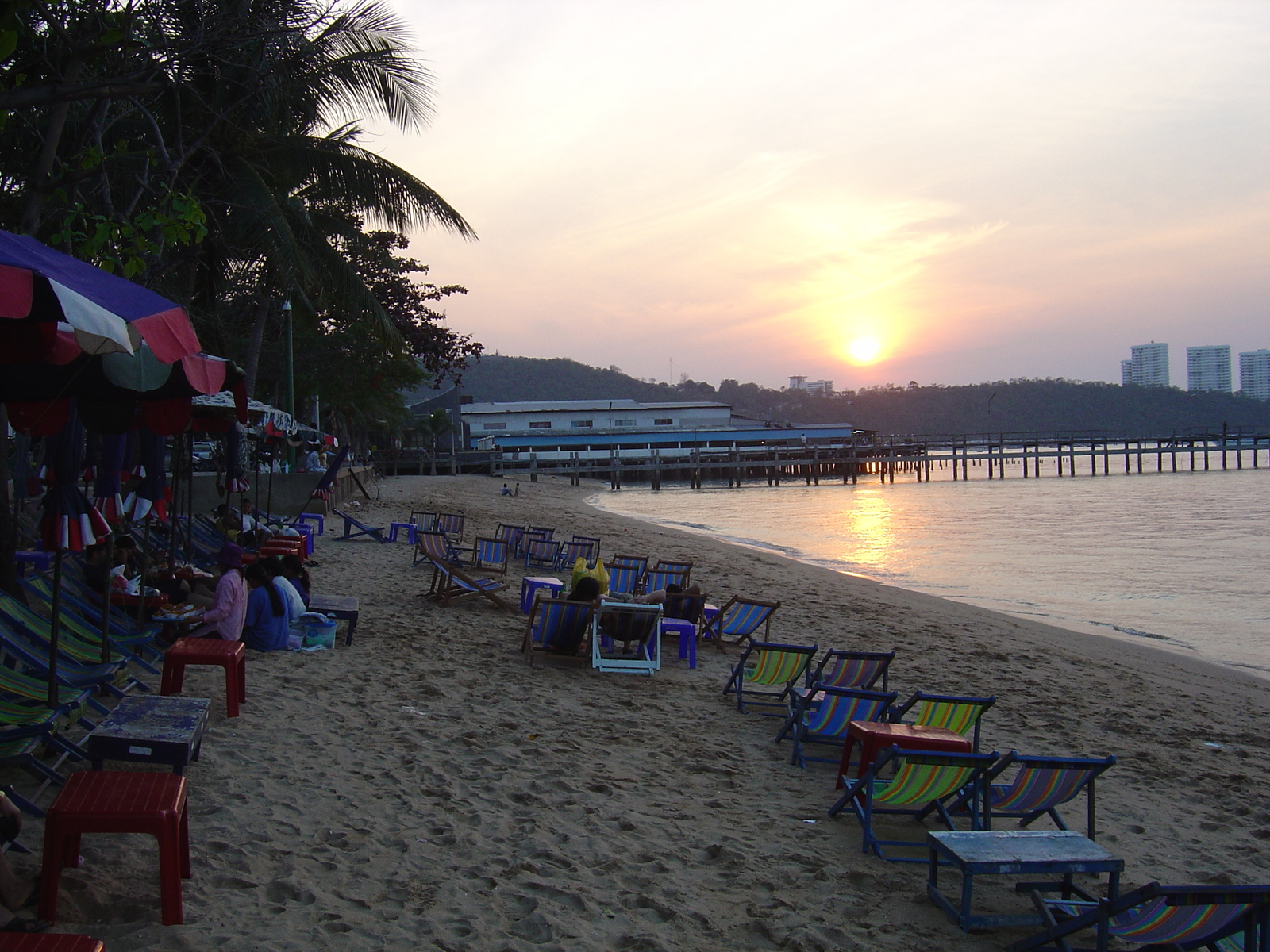 Picture Thailand Pattaya 2004-12 12 - Photographers Pattaya