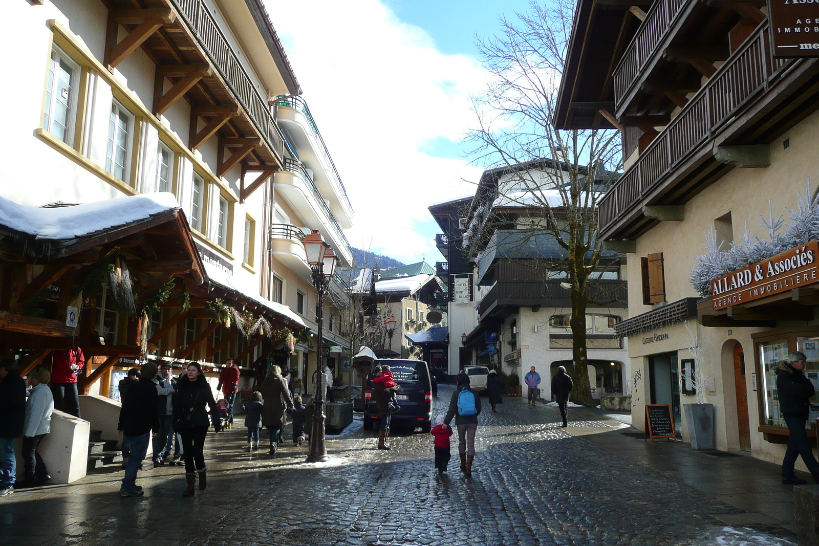 Picture France Megeve 2010-02 15 - Tourist Megeve