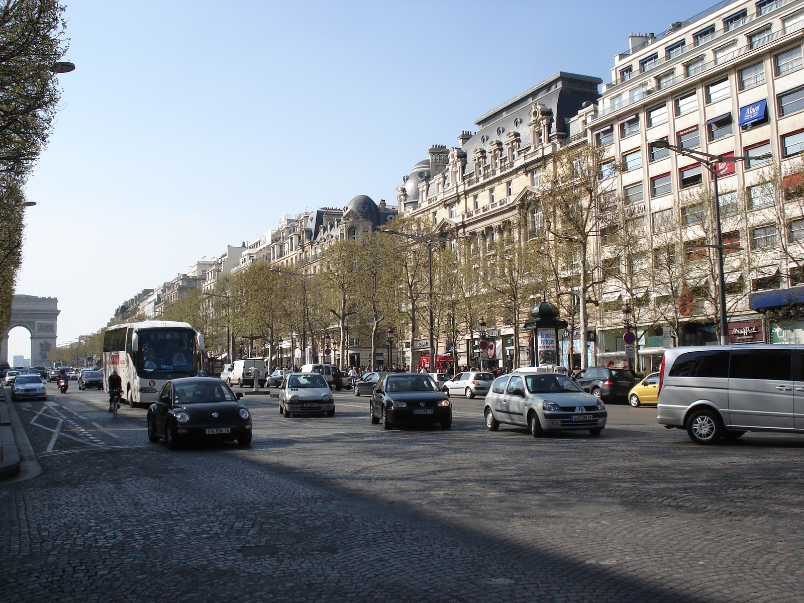 Picture France Paris Champs Elysees 2006-04 4 - Discover Champs Elysees