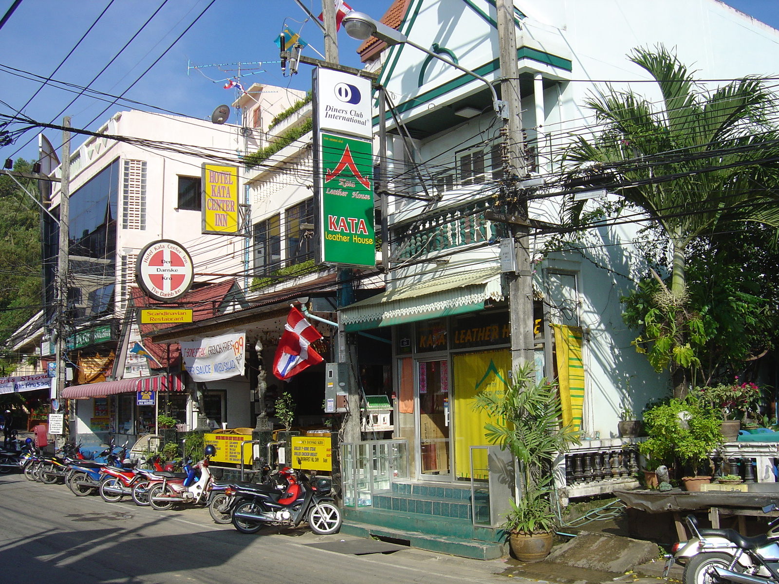 Picture Thailand Phuket Kata Karon 2005-12 45 - Sight Kata Karon