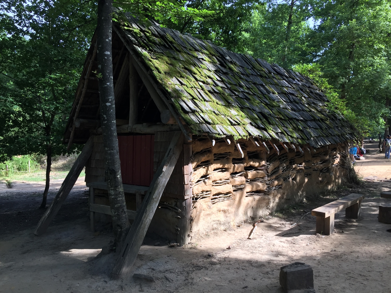 Picture France Guedelon 2017-07 14 - View Guedelon