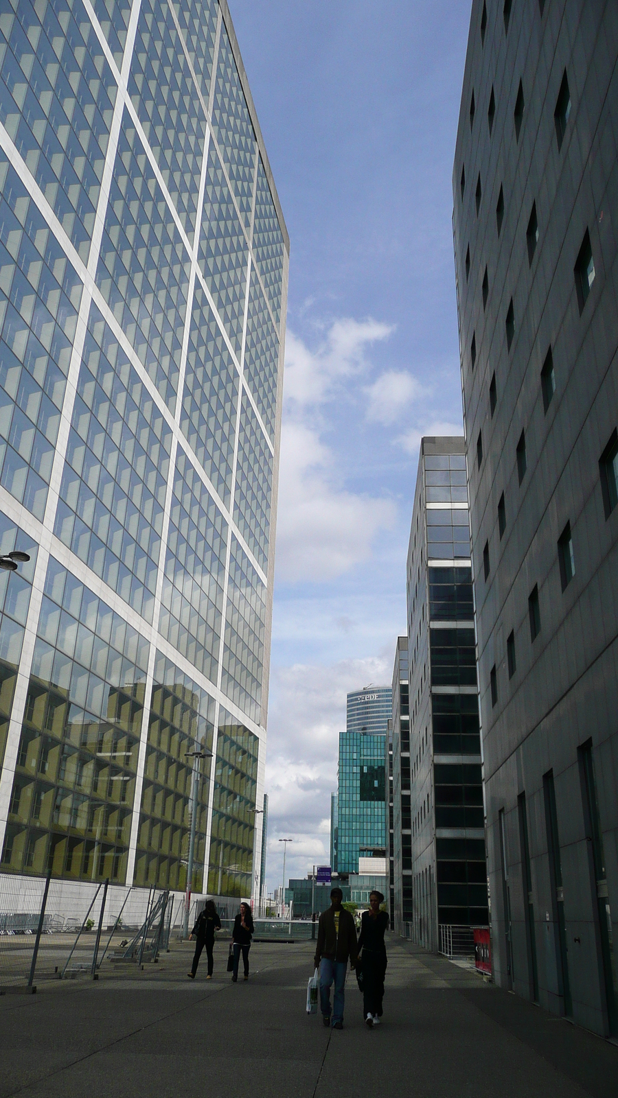 Picture France Paris La Defense 2007-05 218 - Photographer La Defense