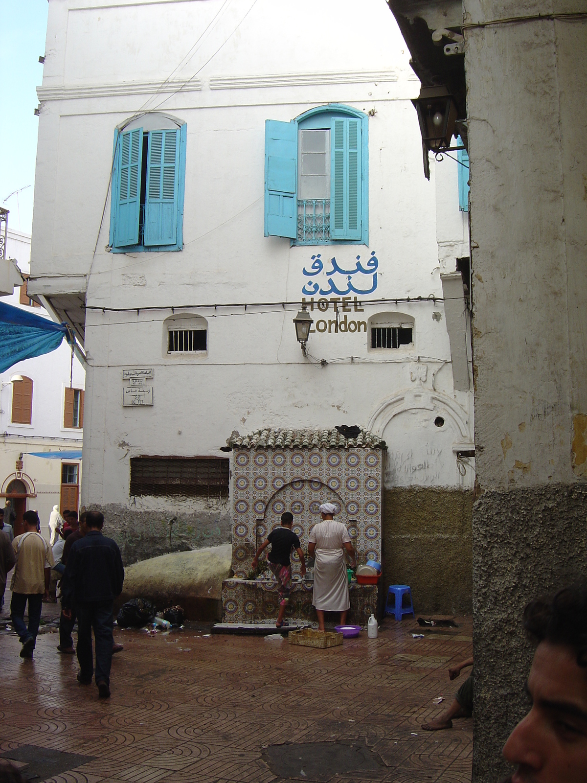 Picture Morocco Casablanca 2004-09 108 - Shopping Mall Casablanca