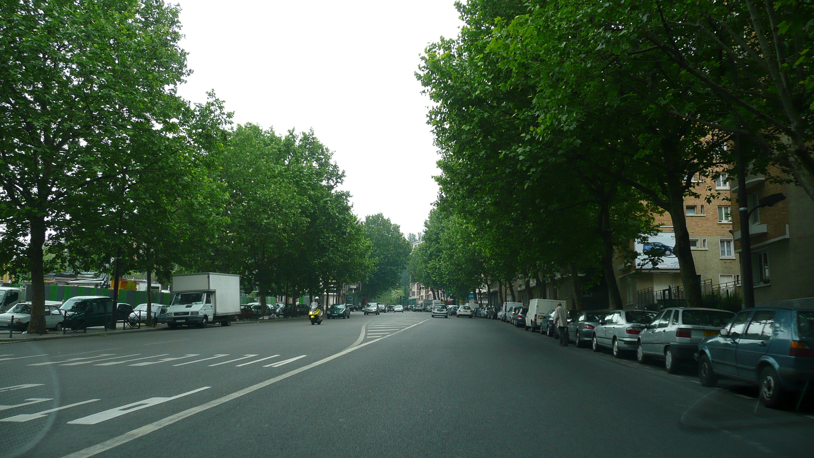 Picture France Paris Around Paris north 2007-06 92 - Car Around Paris north