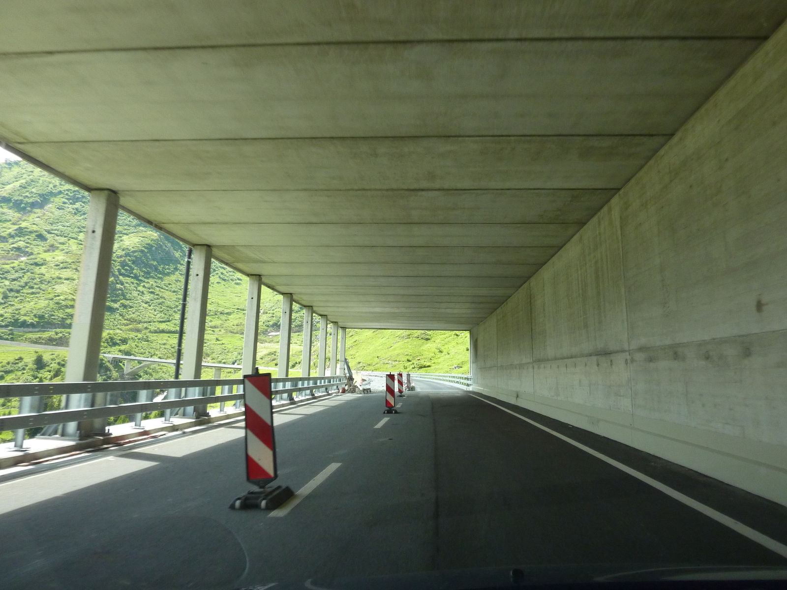 Picture Swiss Gotthard Pass 2009-06 69 - Sight Gotthard Pass