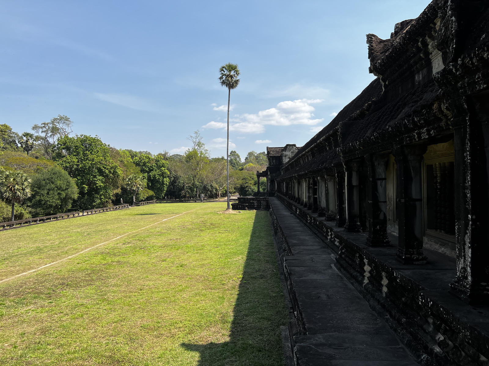 Picture Cambodia Siem Reap Angkor Wat 2023-01 25 - View Angkor Wat