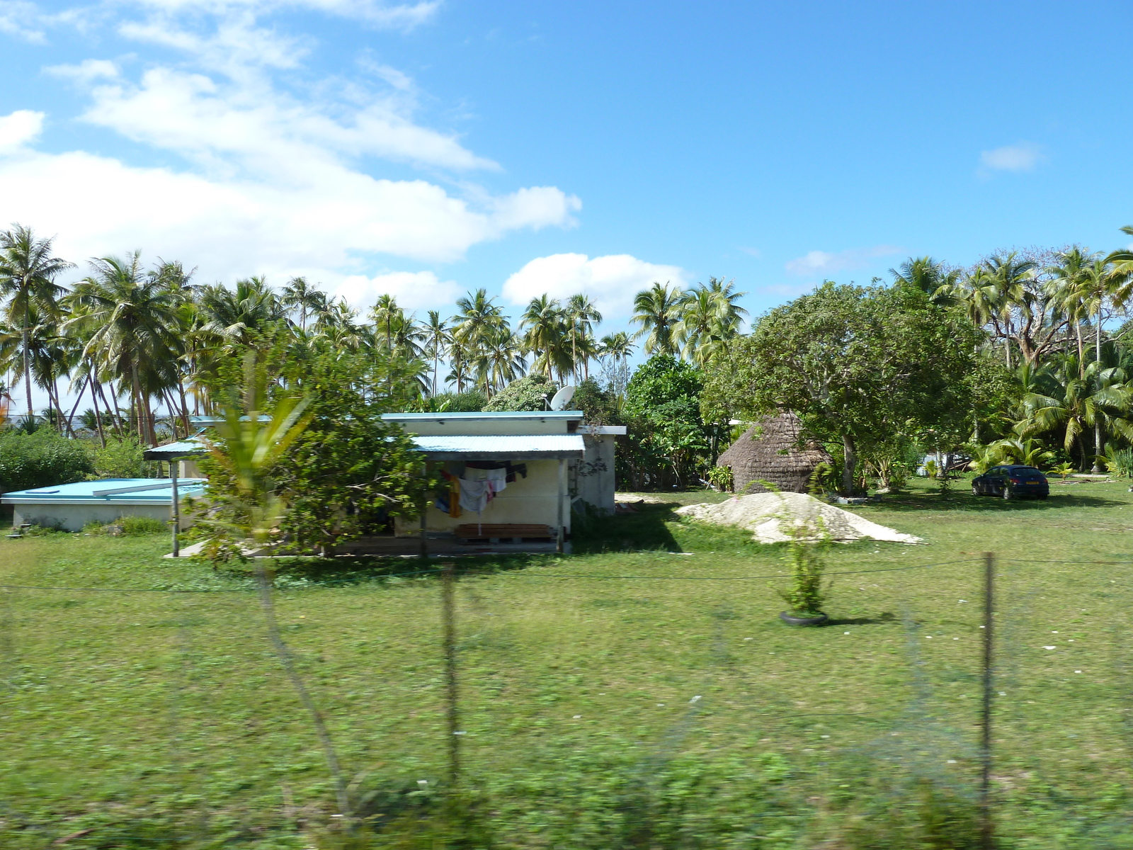 Picture New Caledonia Lifou 2010-05 12 - Flight Lifou