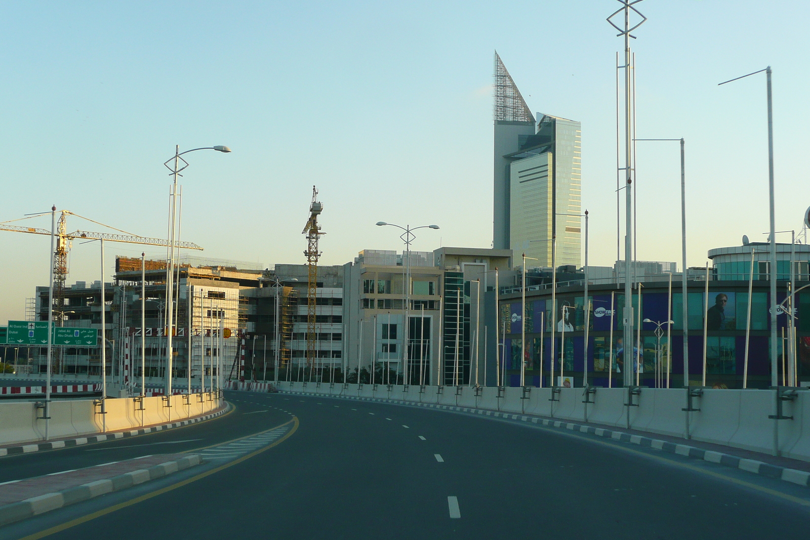 Picture United Arab Emirates Dubai Jumeirah 2009-01 26 - Sight Jumeirah