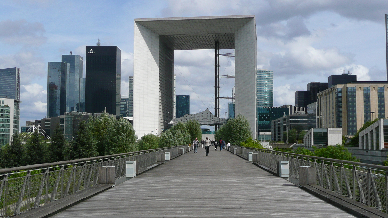 Picture France Paris La Defense 2007-05 12 - View La Defense