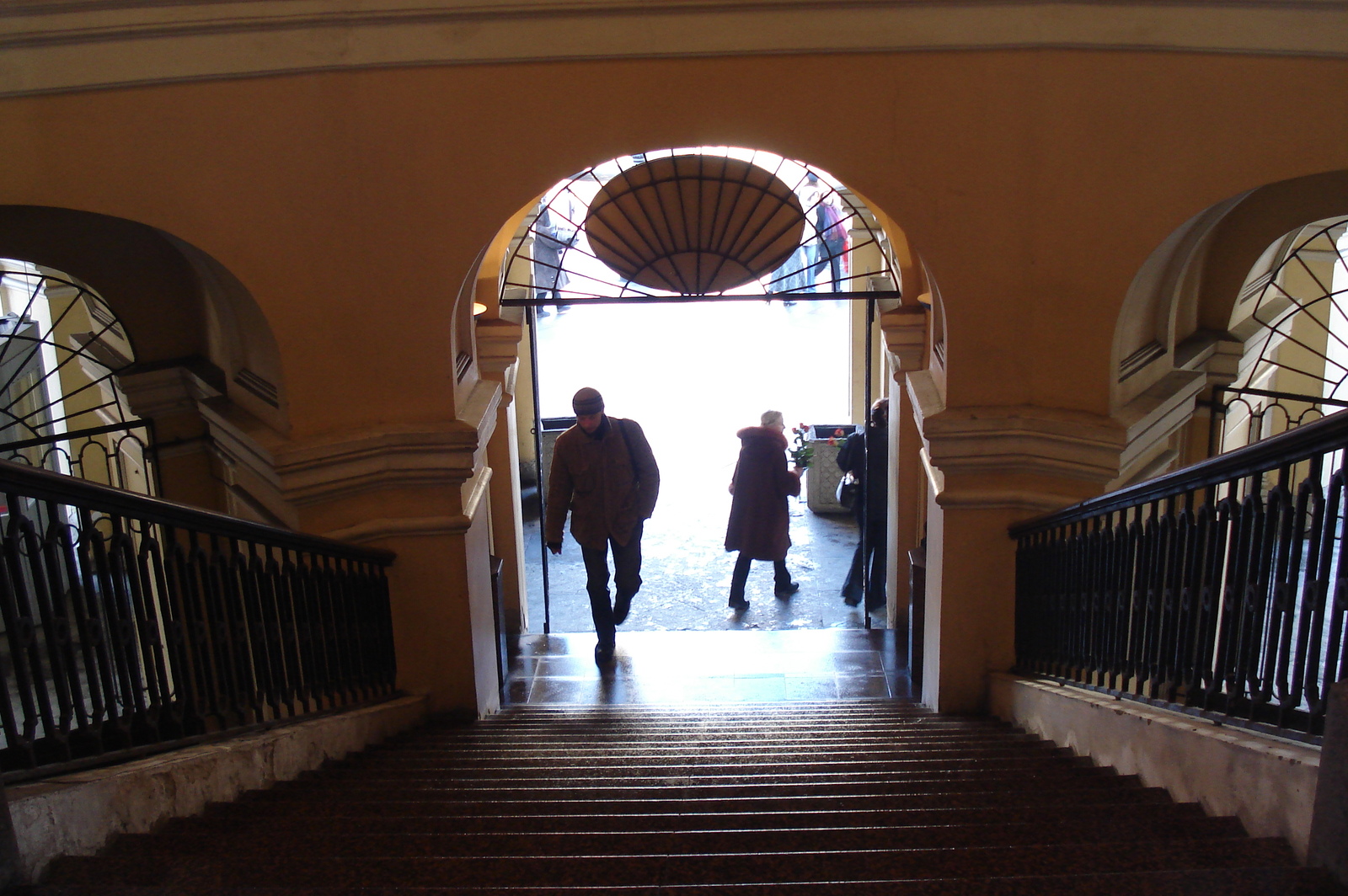 Picture Russia St Petersburg Nevsky Departement Store 2006-03 12 - Perspective Nevsky Departement Store