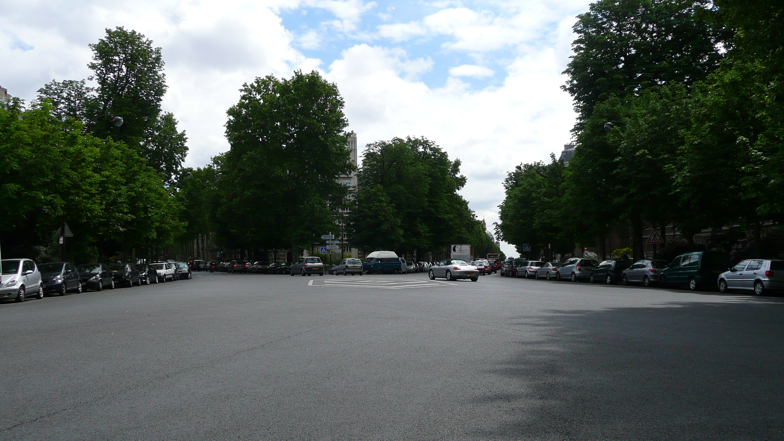 Picture France Paris 17th Arrondissement Place Malesherbes 2007-05 6 - Photographers Place Malesherbes