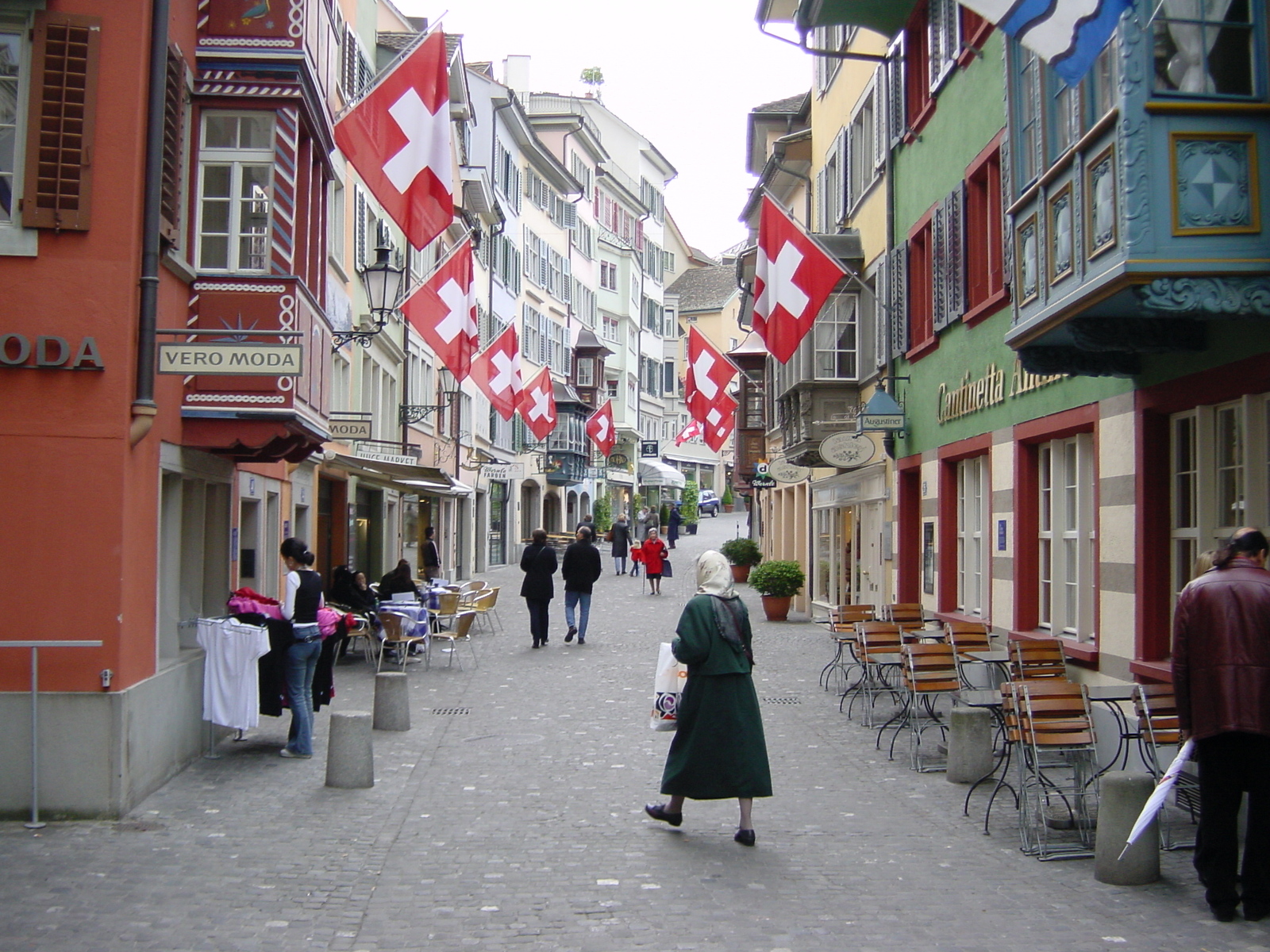 Picture Swiss Zurich 2002-04 28 - Sightseeing Zurich