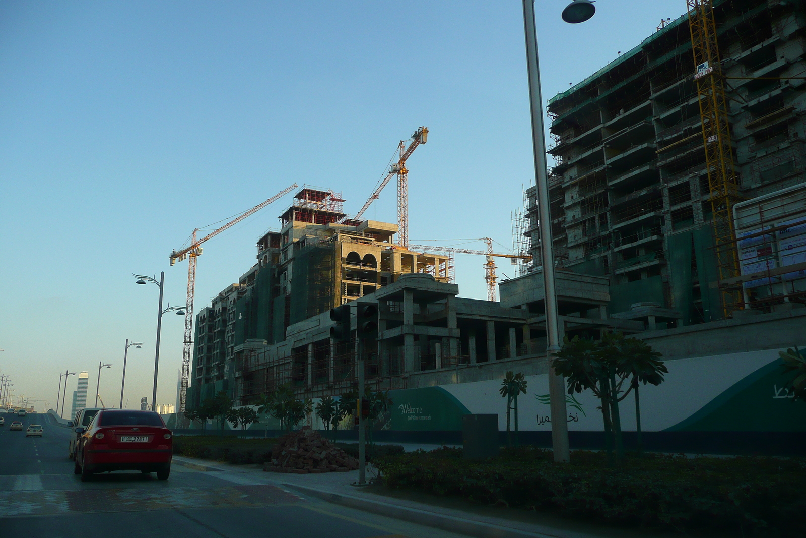 Picture United Arab Emirates Dubai Palm Jumeirah 2009-01 12 - Journey Palm Jumeirah