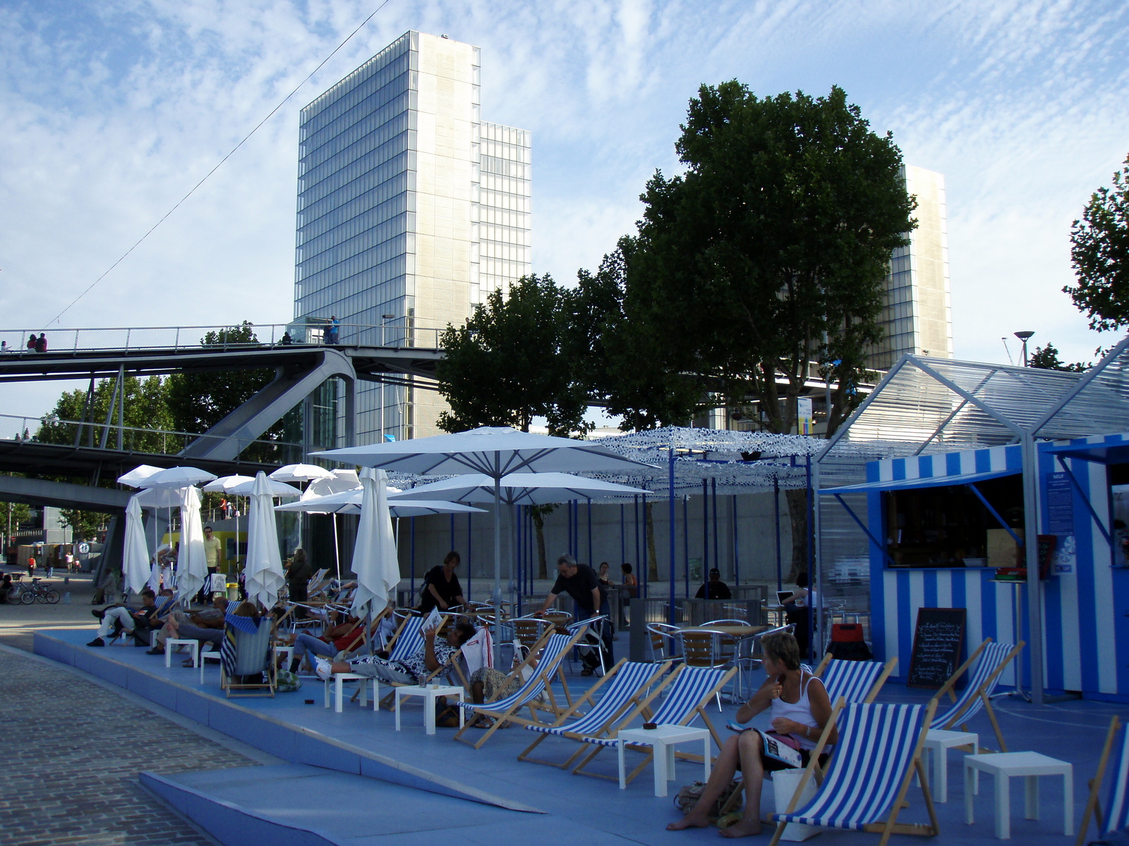 Picture France Paris Paris Plage Bercy 2007-08 29 - Photographers Paris Plage Bercy