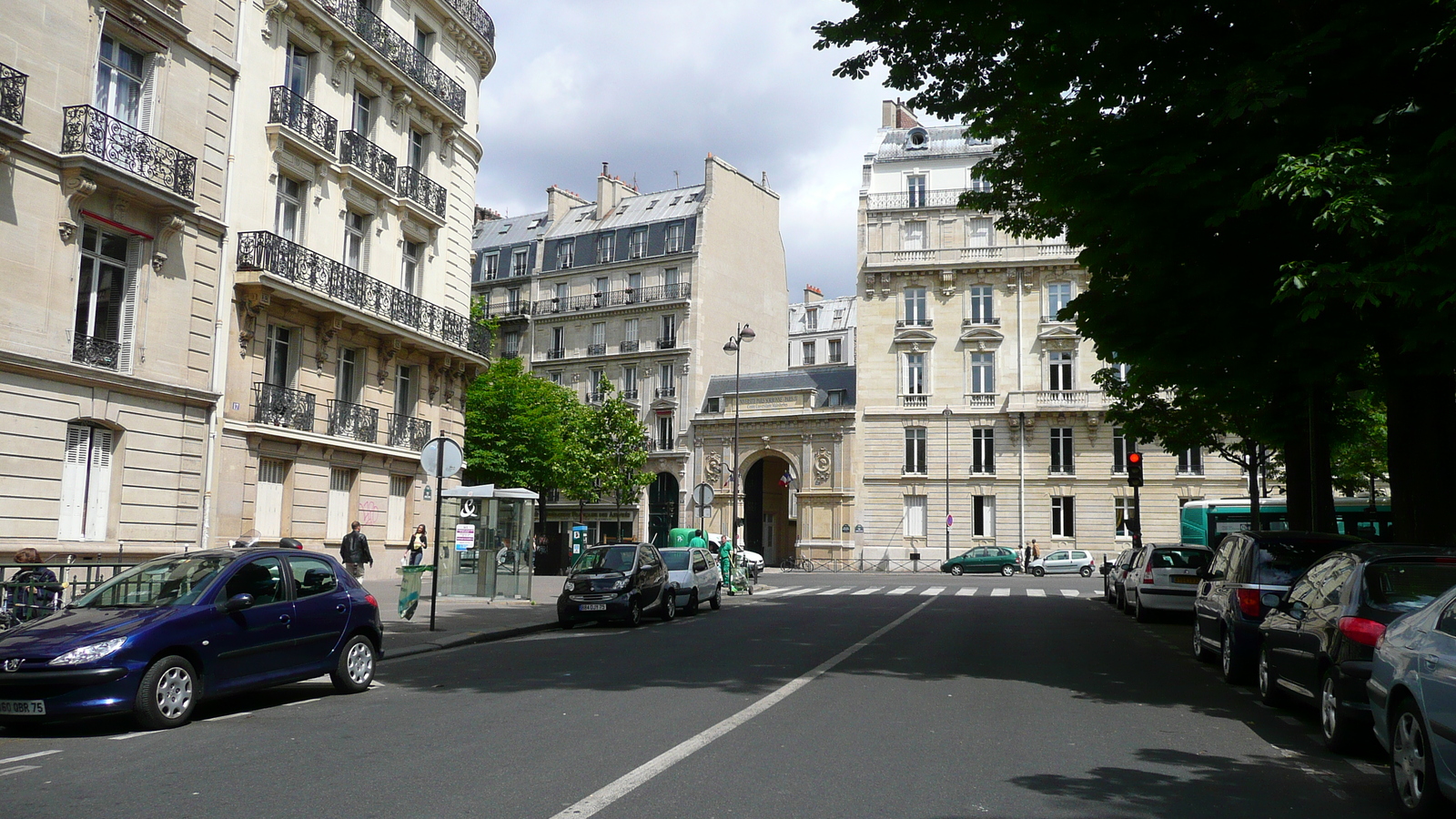 Picture France Paris 17th Arrondissement Place Malesherbes 2007-05 25 - Flights Place Malesherbes