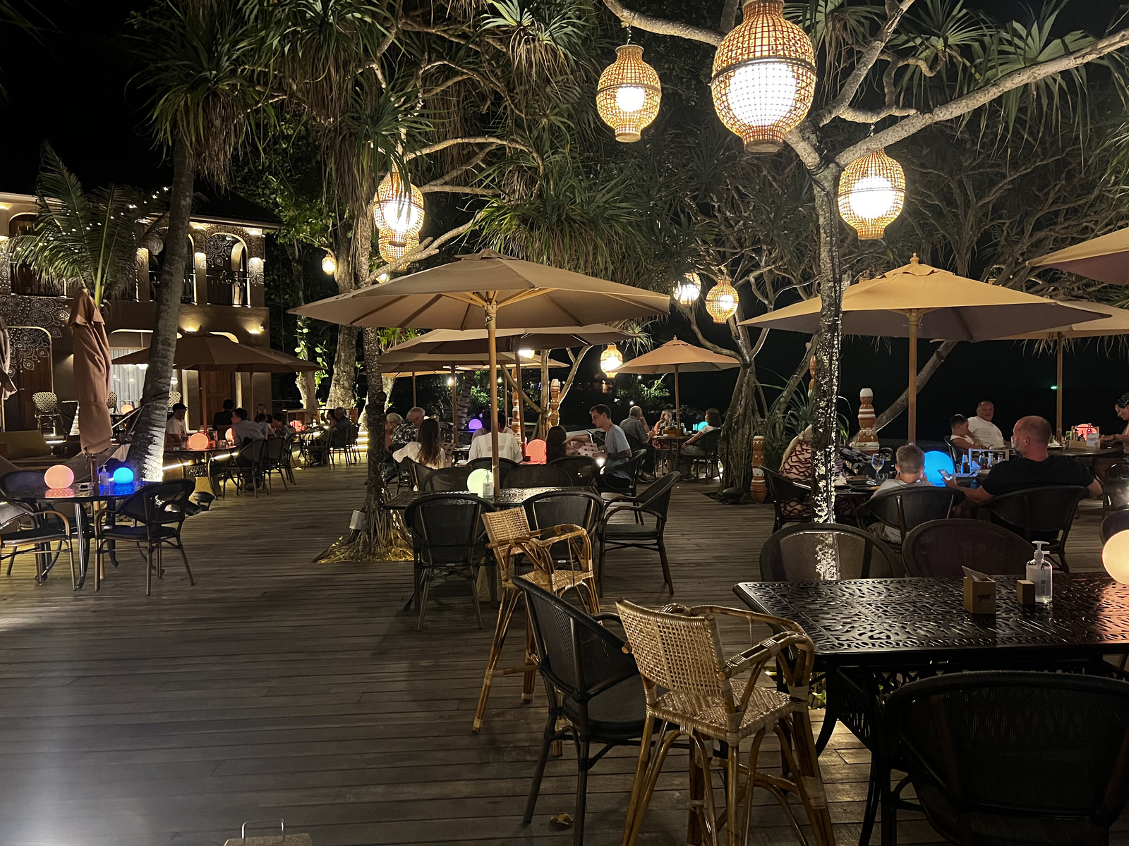 Picture Thailand Phuket Karon Beach Tann Terrace Phuket 2021-12 12 - Photographers Tann Terrace Phuket