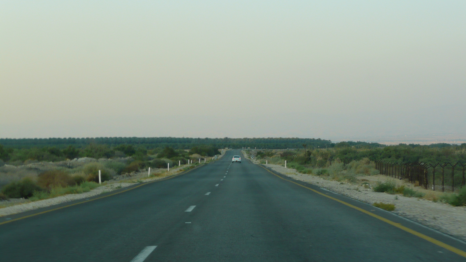 Picture Israel Dead Sea 2007-06 71 - Road Dead Sea