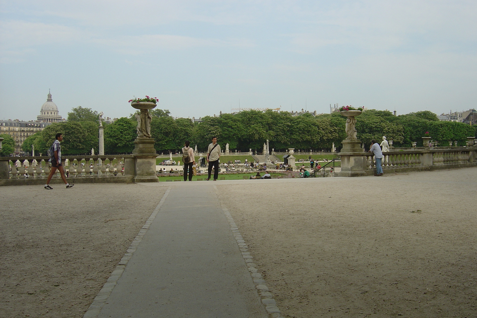 Picture France Paris Luxembourg Garden 2007-04 76 - Tourist Luxembourg Garden