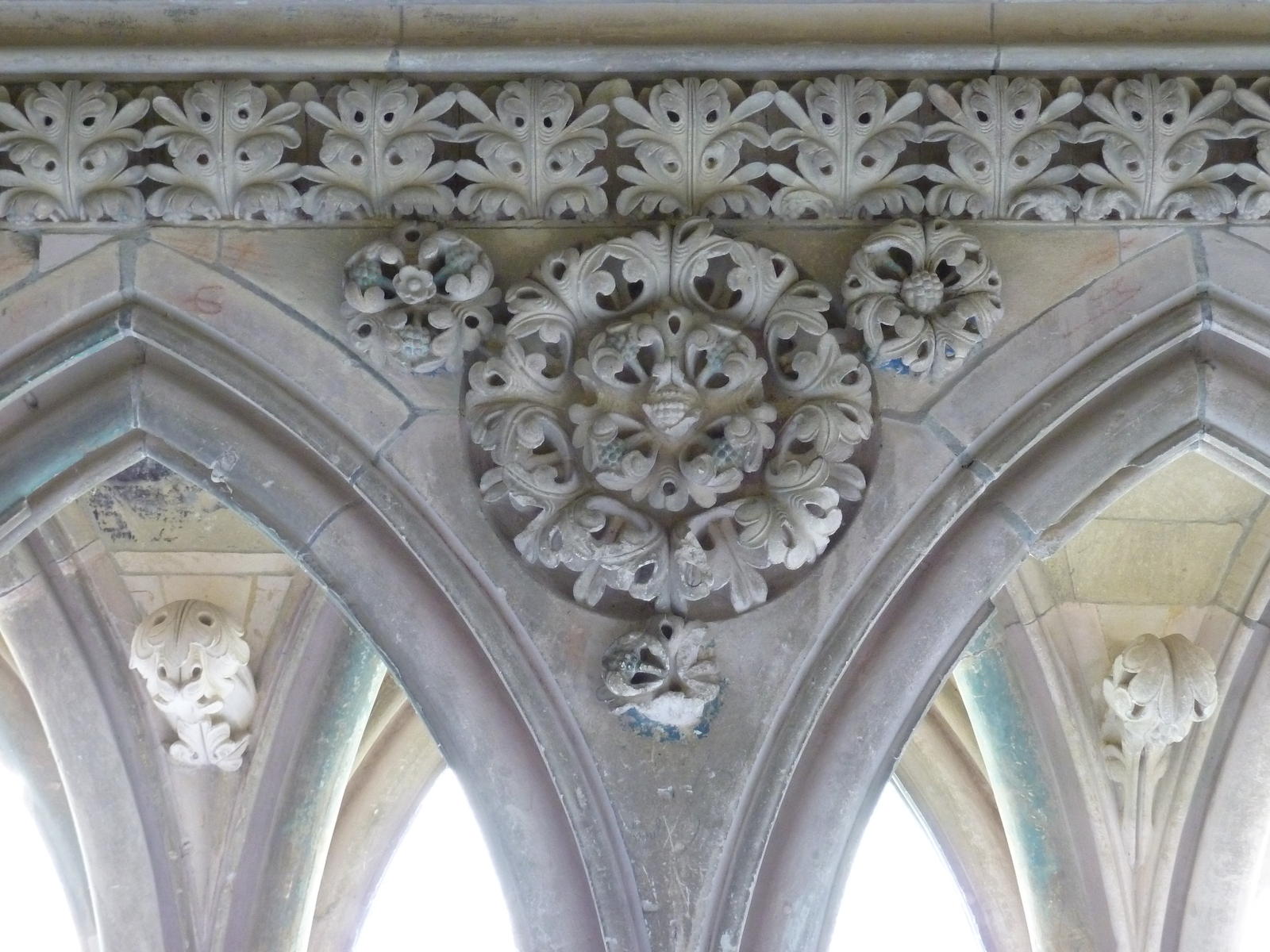 Picture France Mont St Michel Mont St Michel Abbey Cloister 2010-04 56 - Photo Mont St Michel Abbey Cloister