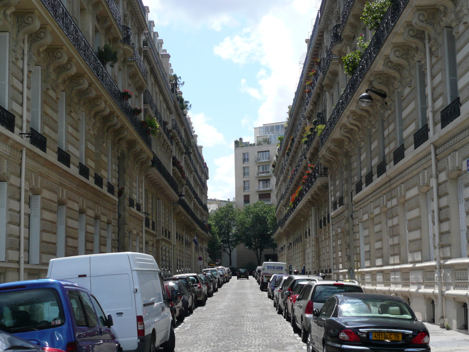 Picture France Paris Avenue Foch 2007-06 64 - Perspective Avenue Foch