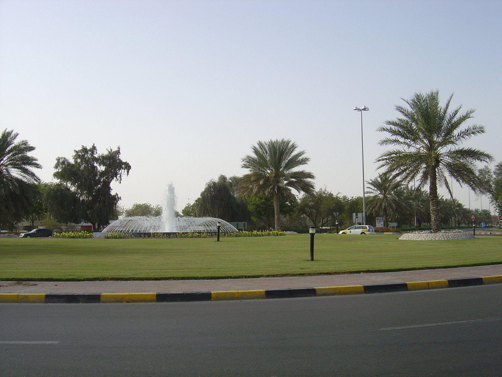 Picture United Arab Emirates Al Ain 2005-03 35 - Flight Al Ain