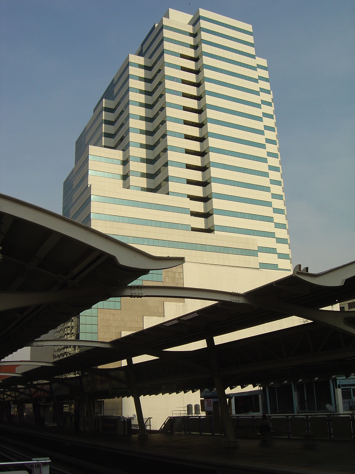 Picture Thailand Bangkok Sky Train 2004-12 119 - Travels Sky Train