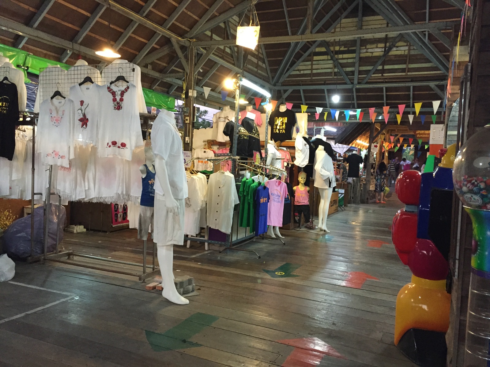 Picture Thailand Pattaya Floating Market 2014-12 34 - Perspective Floating Market