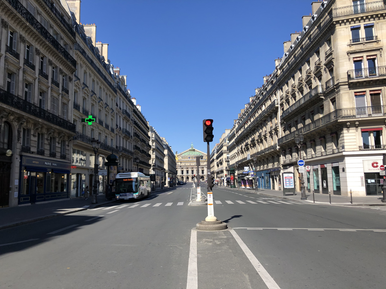 Picture France Paris lockdown 2020-03 38 - Photographer Paris lockdown