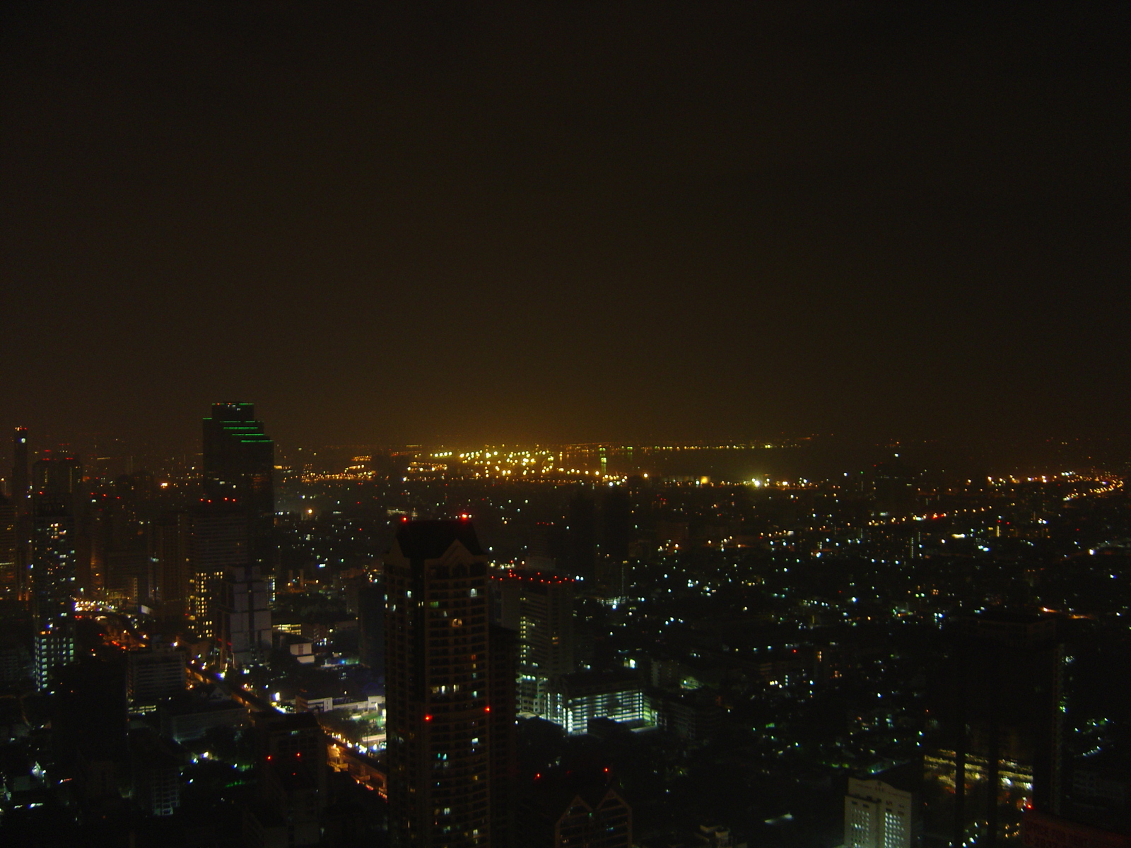 Picture Thailand Bangkok State Tower 2005-11 16 - Picture State Tower