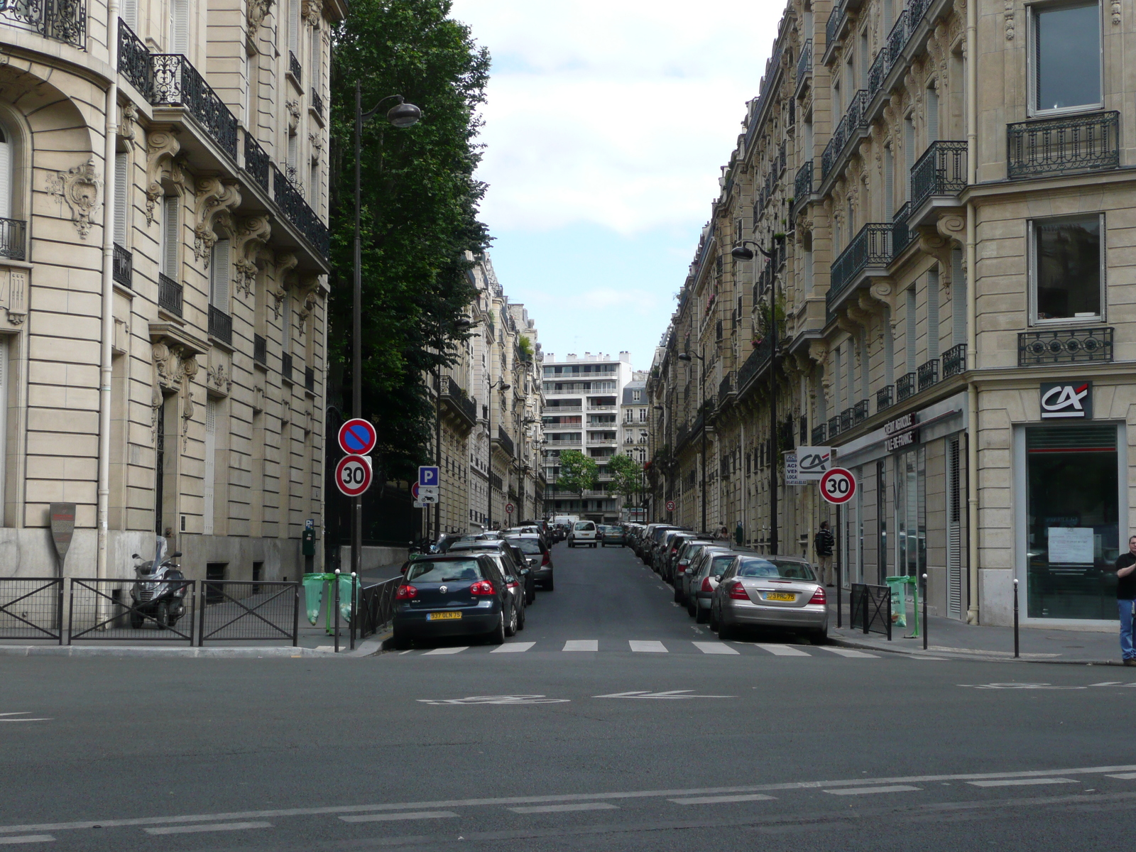 Picture France Paris 17th Arrondissement Avenue de Wagram 2007-05 25 - Views Avenue de Wagram