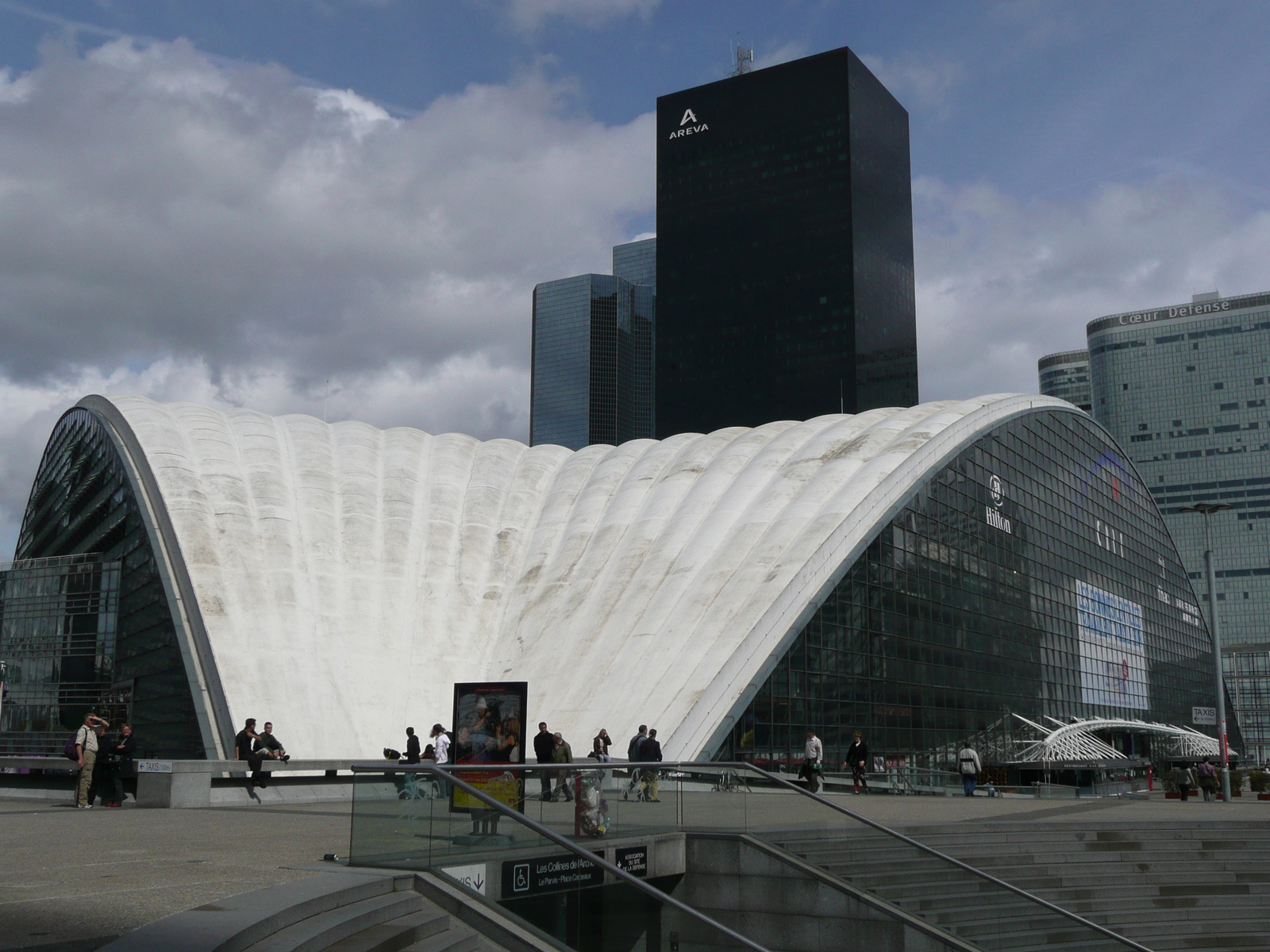 Picture France Paris La Defense 2007-05 119 - Road La Defense