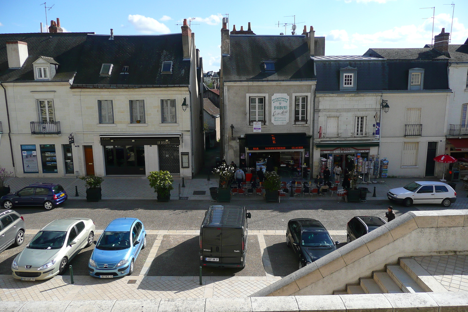 Picture France Amboise 2008-04 11 - Store Amboise