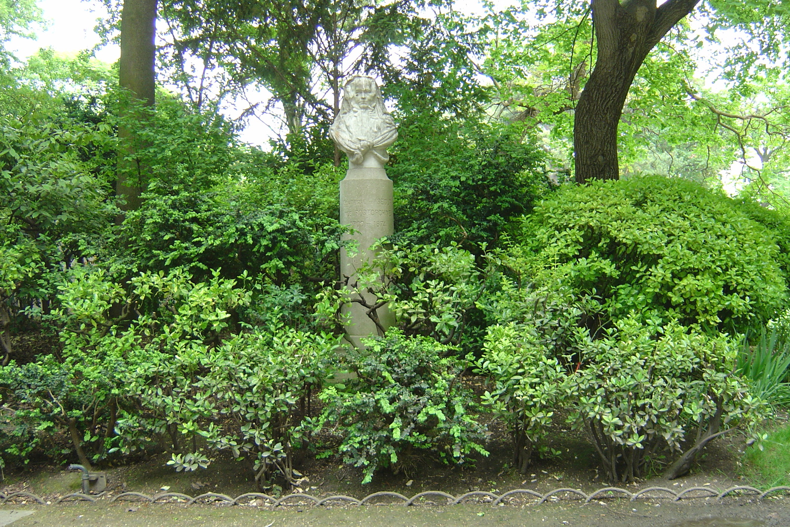 Picture France Paris Luxembourg Garden 2007-04 185 - Trip Luxembourg Garden