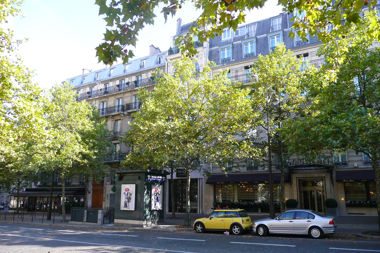 Picture France Paris Avenue de Friedland 2007-09 14 - View Avenue de Friedland