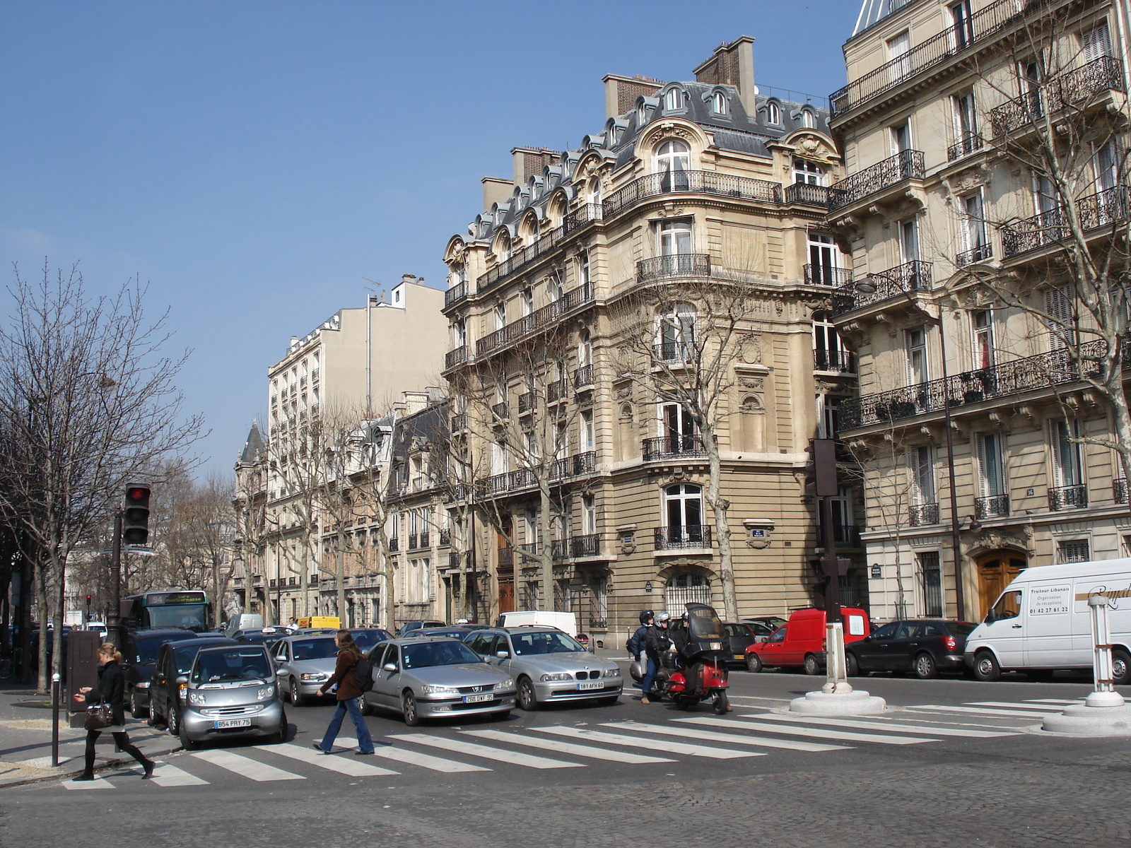 Picture France Paris 17th Arrondissement Boulevard de Courcelles 2006-03 7 - Visit Boulevard de Courcelles