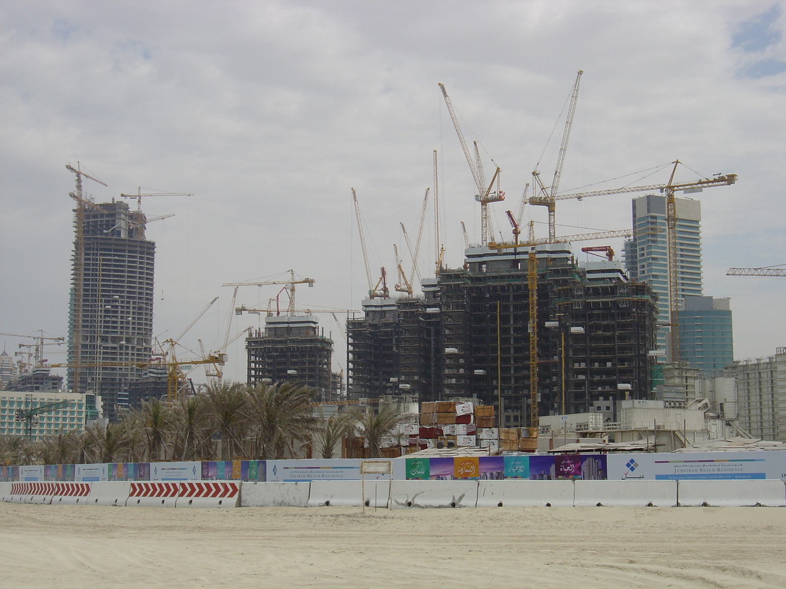 Picture United Arab Emirates Dubai Jumeirah Beach 2005-03 7 - Photos Jumeirah Beach