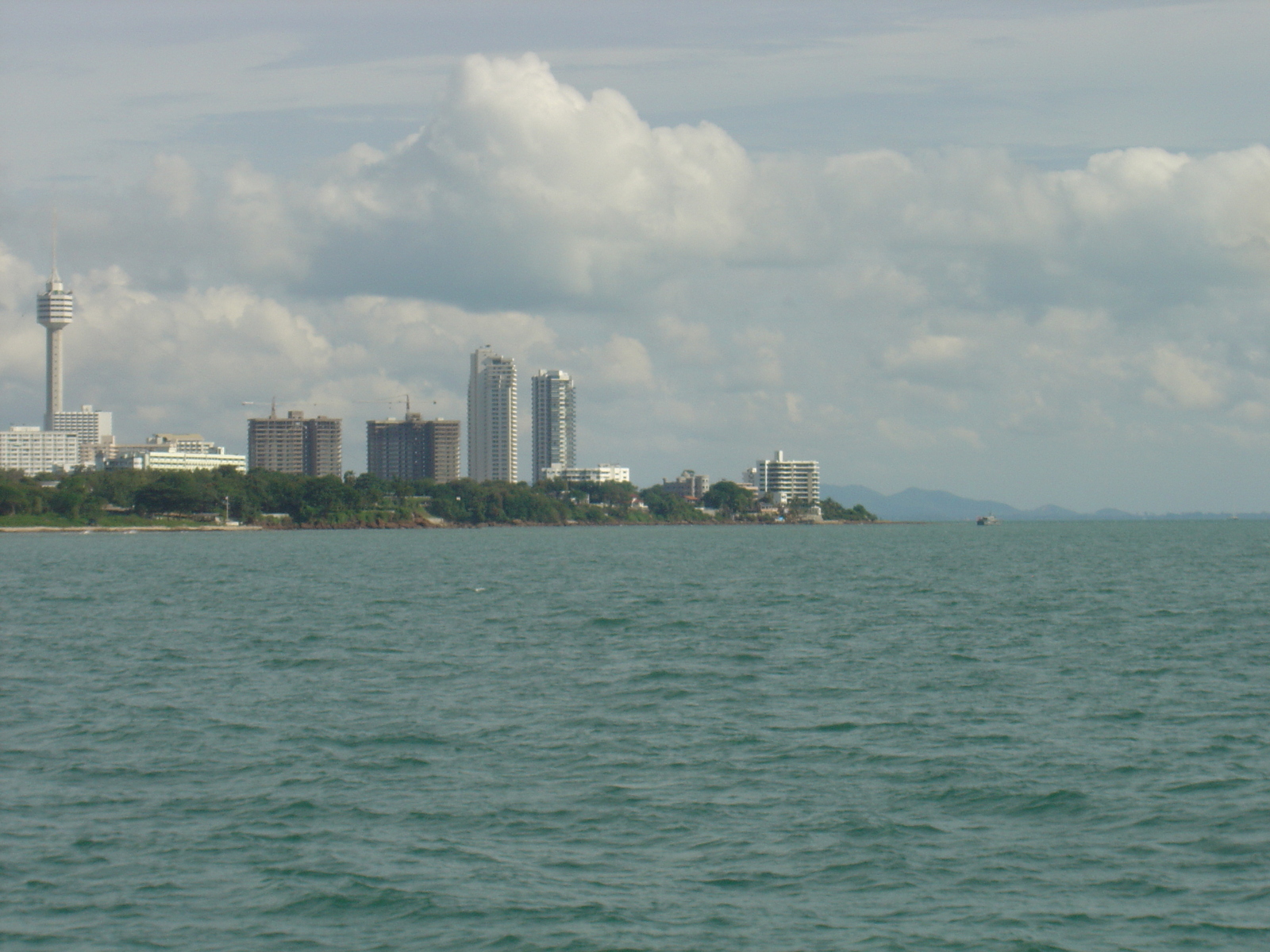 Picture Thailand Pattaya Golden Horn 2005-09 15 - Views Golden Horn