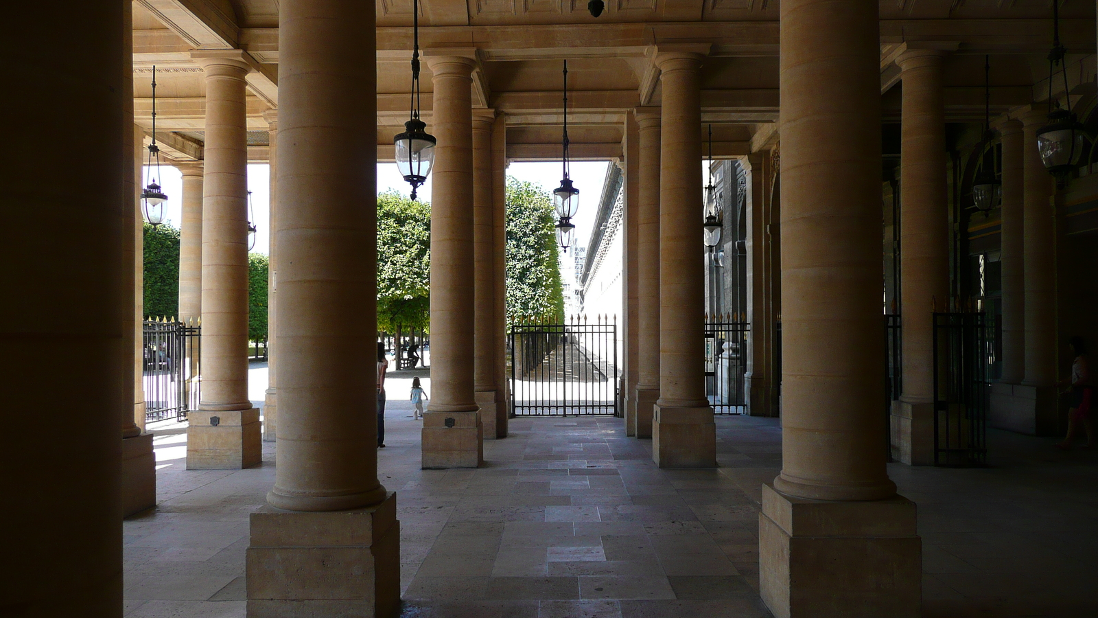 Picture France Paris Palais Royal 2007-08 46 - Picture Palais Royal